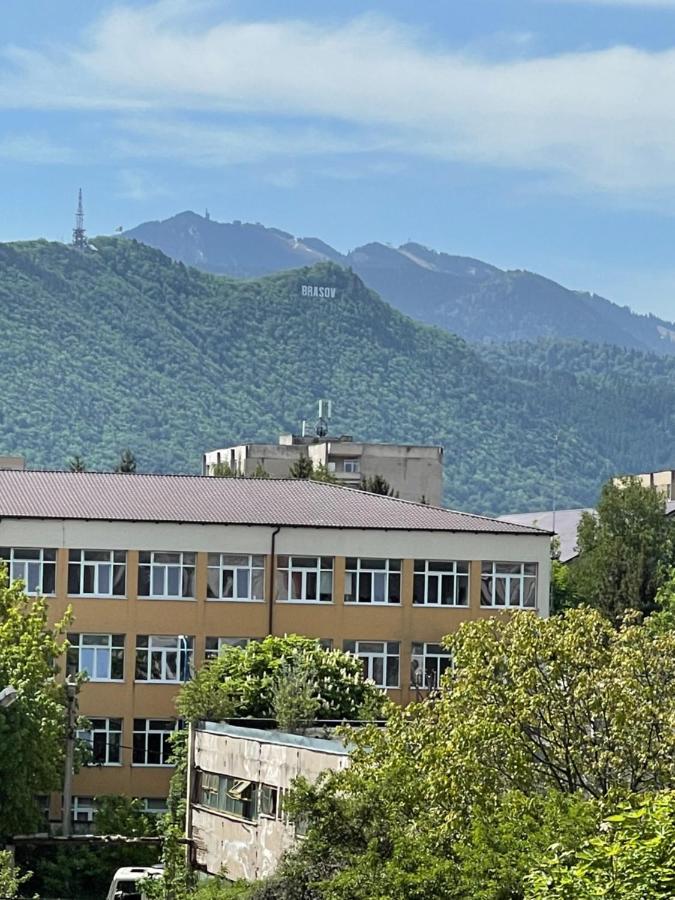 Mb Apartments 2 Brasov Luaran gambar